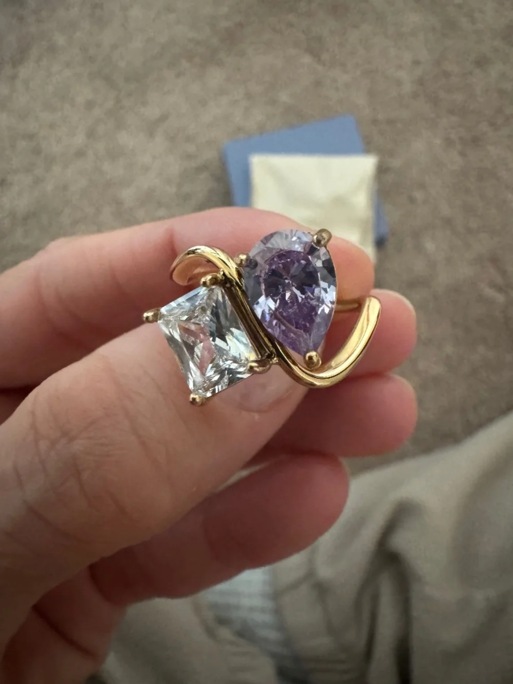 Ring - Picture 1 of 4